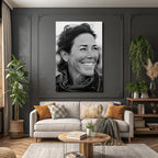 Smilende Person Mit Loosem Haar Und Schleife