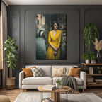 Porträts Frau In Gelbem Kleid Vintage Stil Steinwand Kopfsteinpflaster Gasse