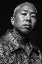Portrait Von Person Mit Tattoos Und Einem Einzigartigen Fashion Stil | Mode und Stil | Menschen und Emotionen