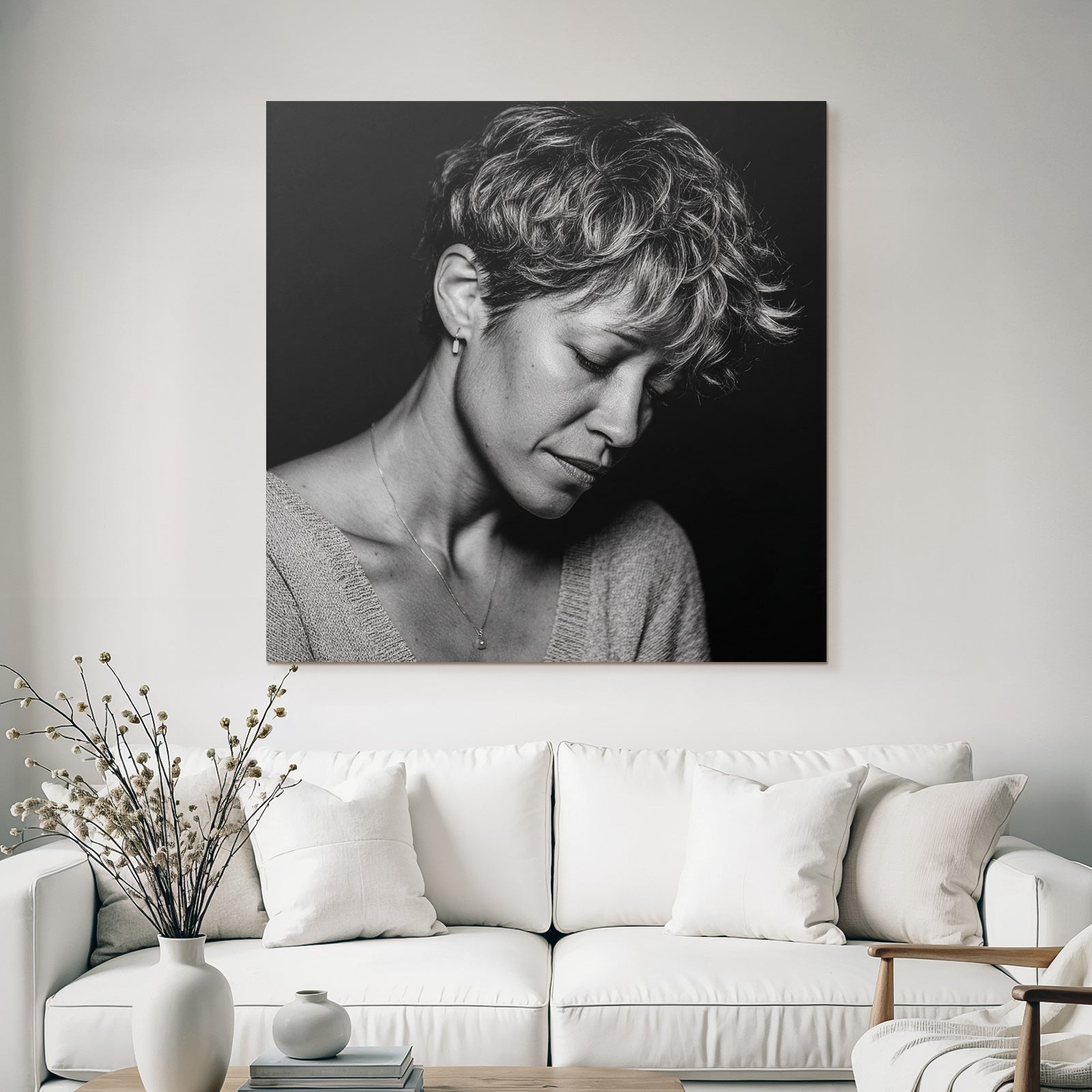 Portrait Einer Frau Mit Kurzen Locken