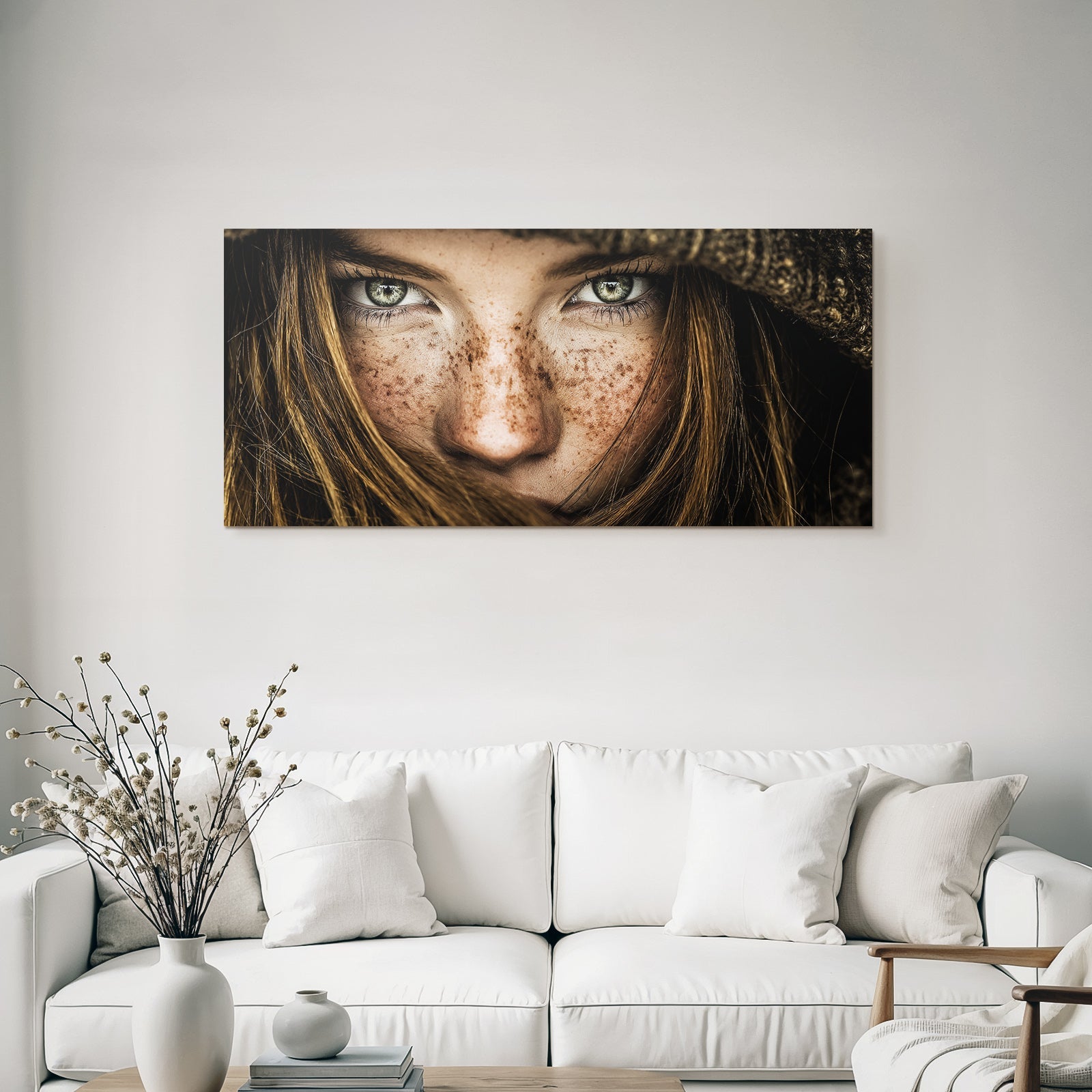 Naheaufnahme Portrait Der Person Mit Freckles Und Intensiven Augen