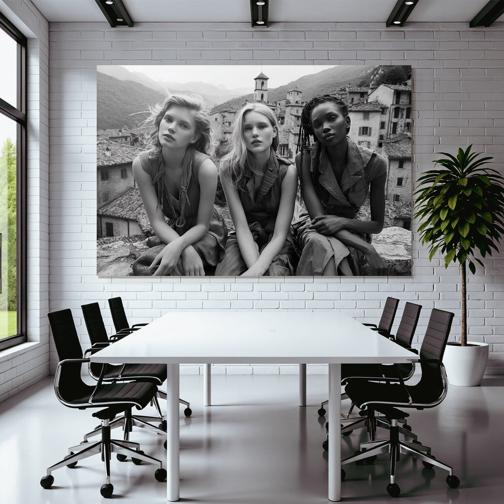 Schwarz Und Weiss Fotografie Modelle Im Freien Mit Architektonischem Hintergrund