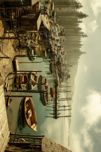 Friedlicher Hafen Mit Booten Und Nebel | Boote und Schiffe | Mobilitaet und Technik