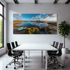 Friedliche Küstenlandschaft Mit Hafen Und Boote