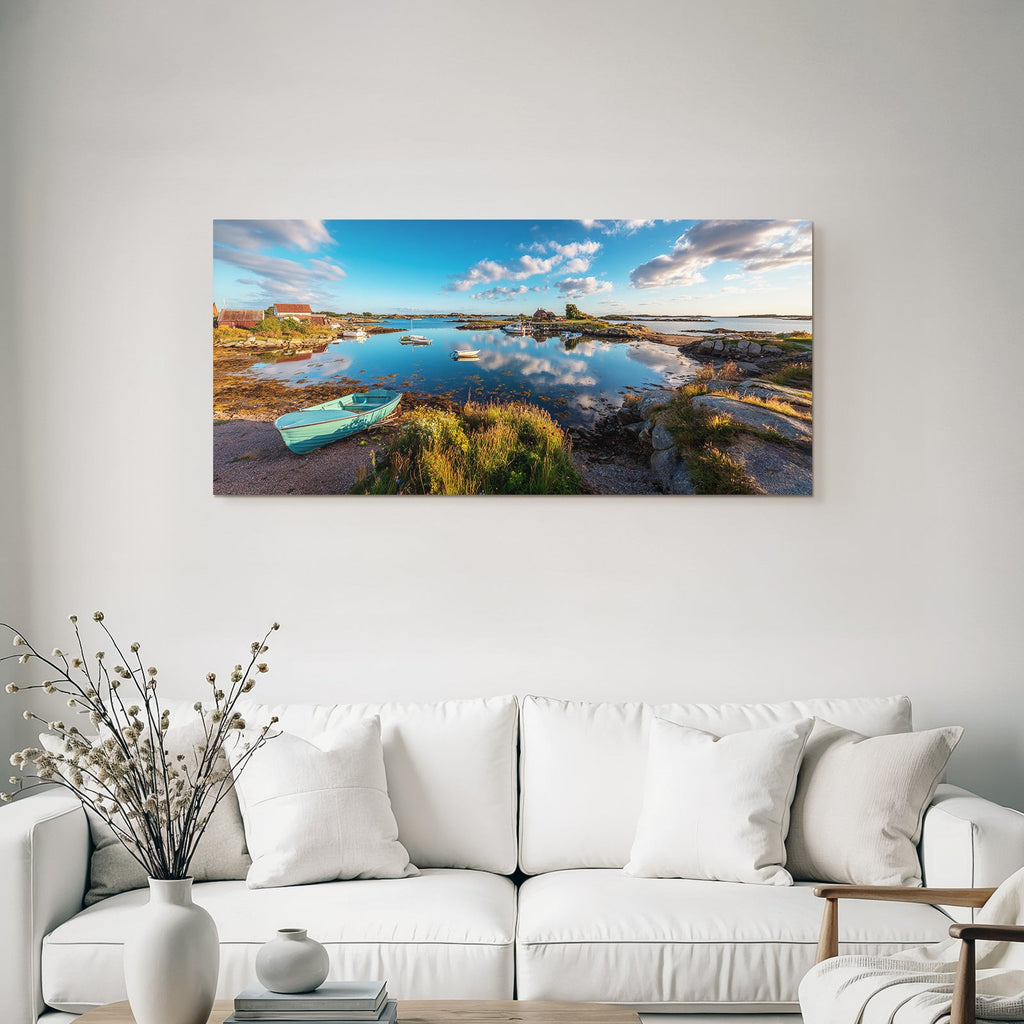 Friedliche Küstenlandschaft Mit Hafen Und Boote