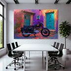 Vintage Motorrad Vor Bunter Maür Mit Violetten Ton Und Blumen