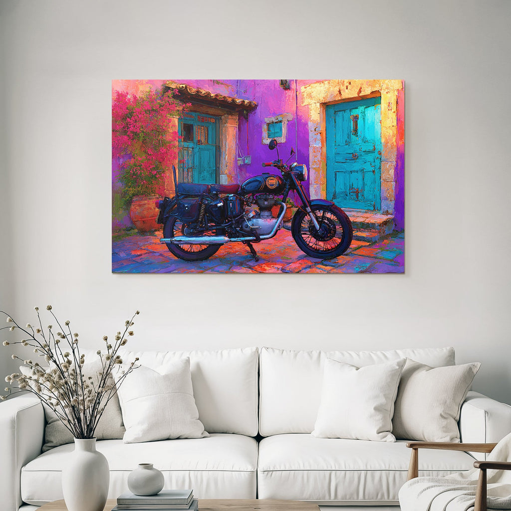 Vintage Motorrad Vor Bunter Maür Mit Violetten Ton Und Blumen
