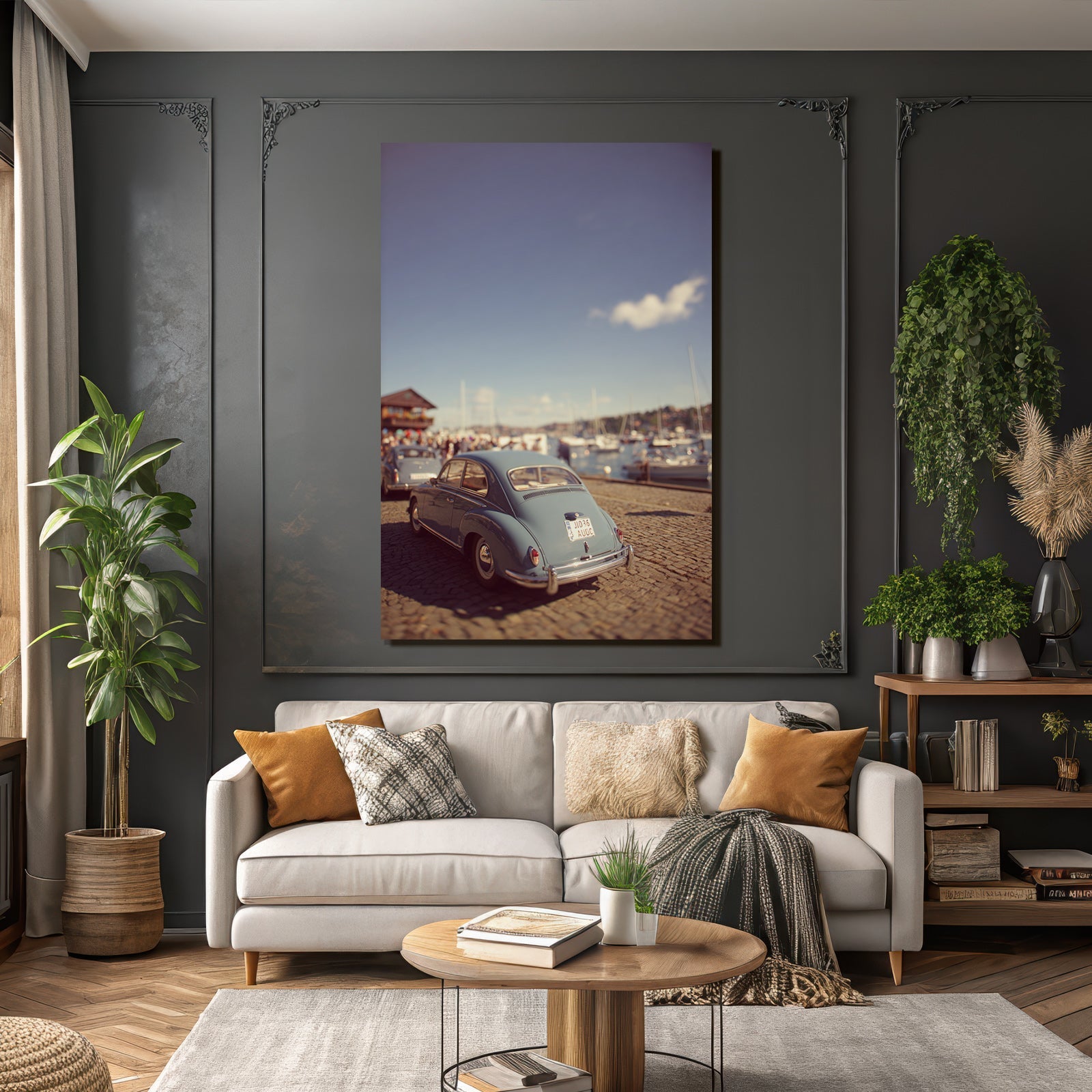 Blaü Auto Am Hafen Mit Boote Auf Dem Wasser Und Leuten Unter Blaüm Himmel