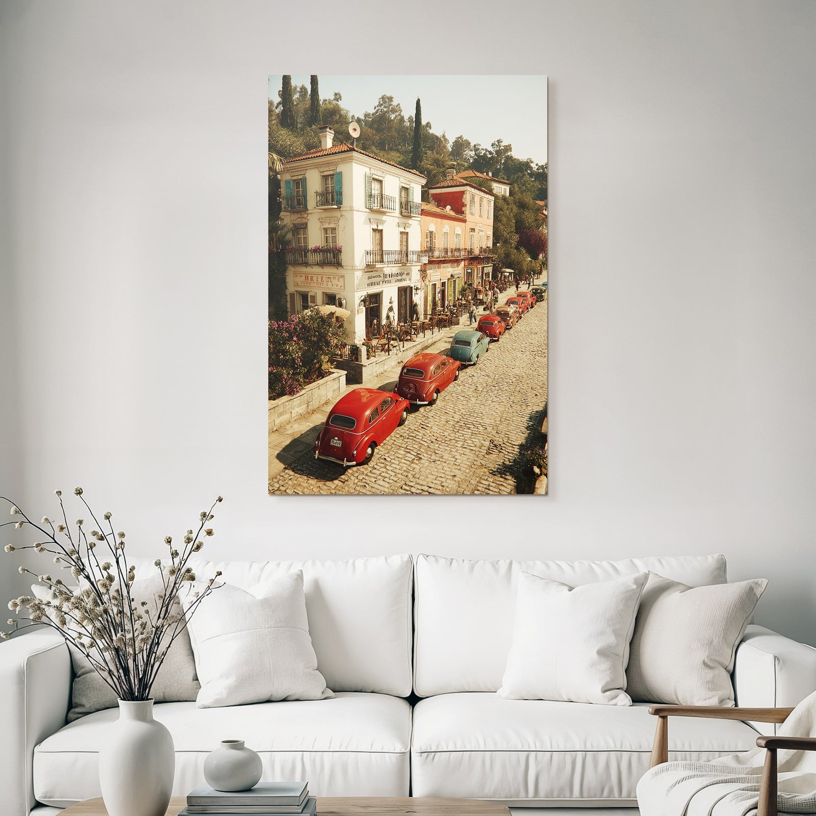 Charmante Strassenszene Vintage Autos Cobblestone Und Cafes In Europa