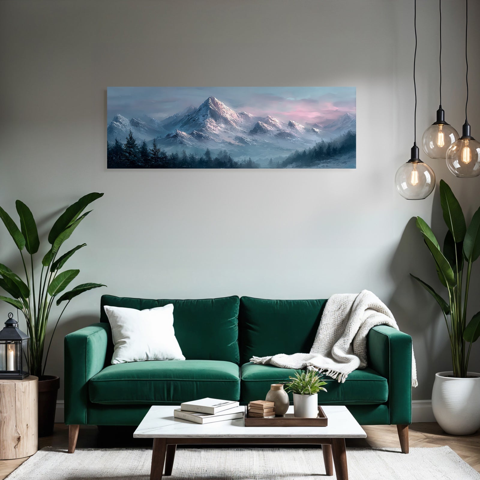 Beruhigende Berglandschaft Mit Schneebedeckten Gipfeln Und Nebligen Tannen