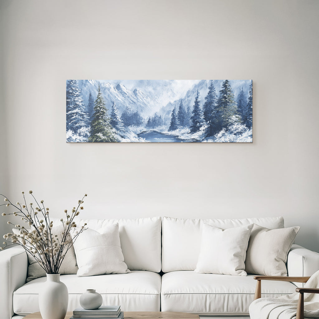 Friedliche Winterlandschaft Mit Verschneiten Bergen Und Fichten Am Fluss