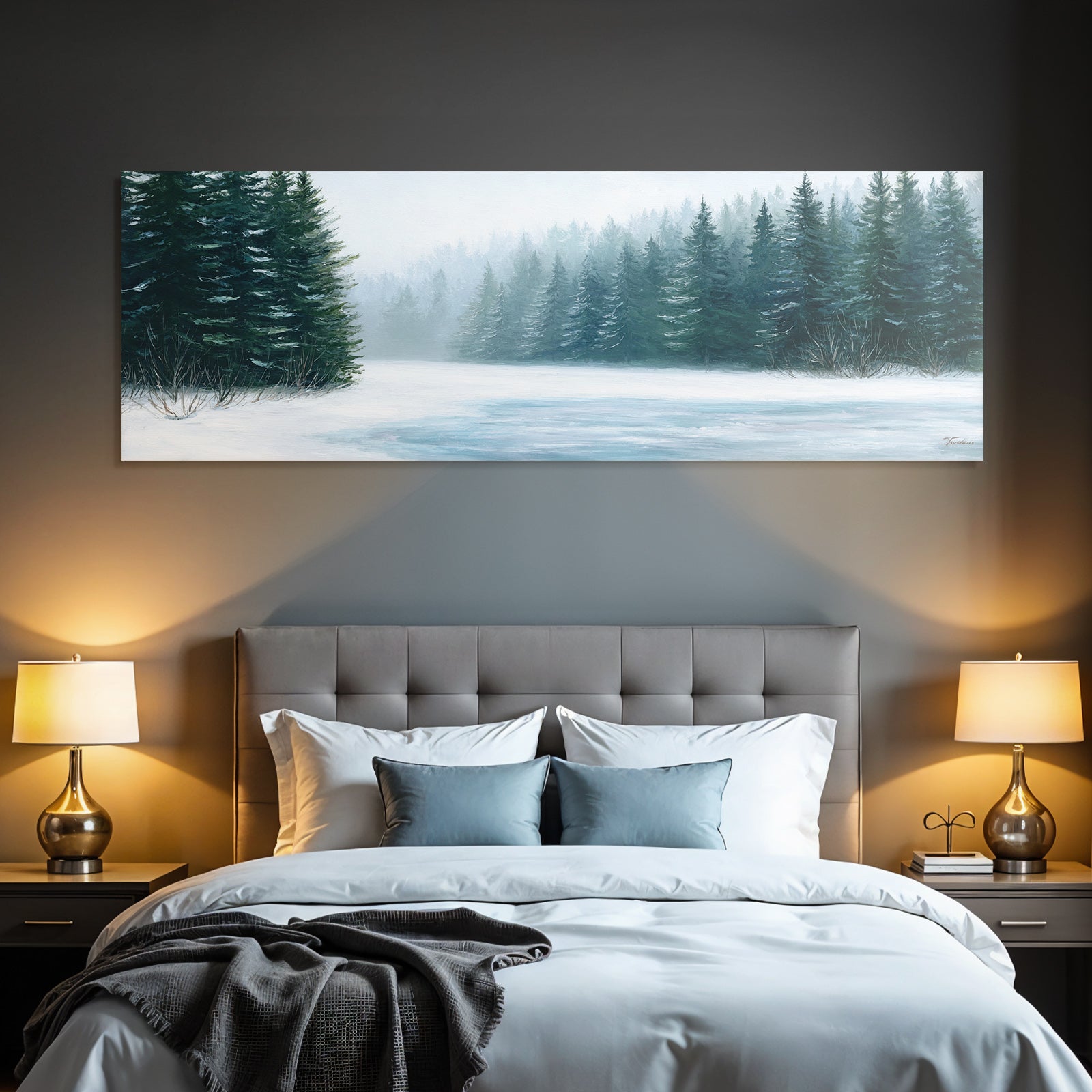 Winterlandschaft Mit Hohen Nadelbäumen Im Nebel