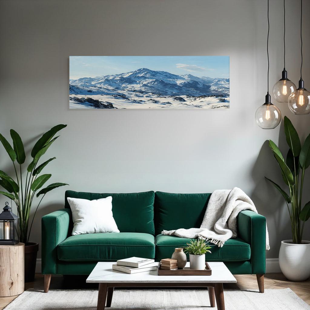 Winterlandschaft Mit Schneebedeckten Bergen Unter Klarem Himmel