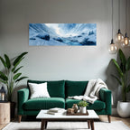 Winterlandschaft Mit Verschneiten Bergen Und Einem Vereisten Fluss