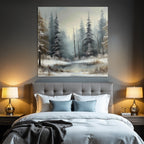 Nebliger Winterwald Und Eisbedeckter See