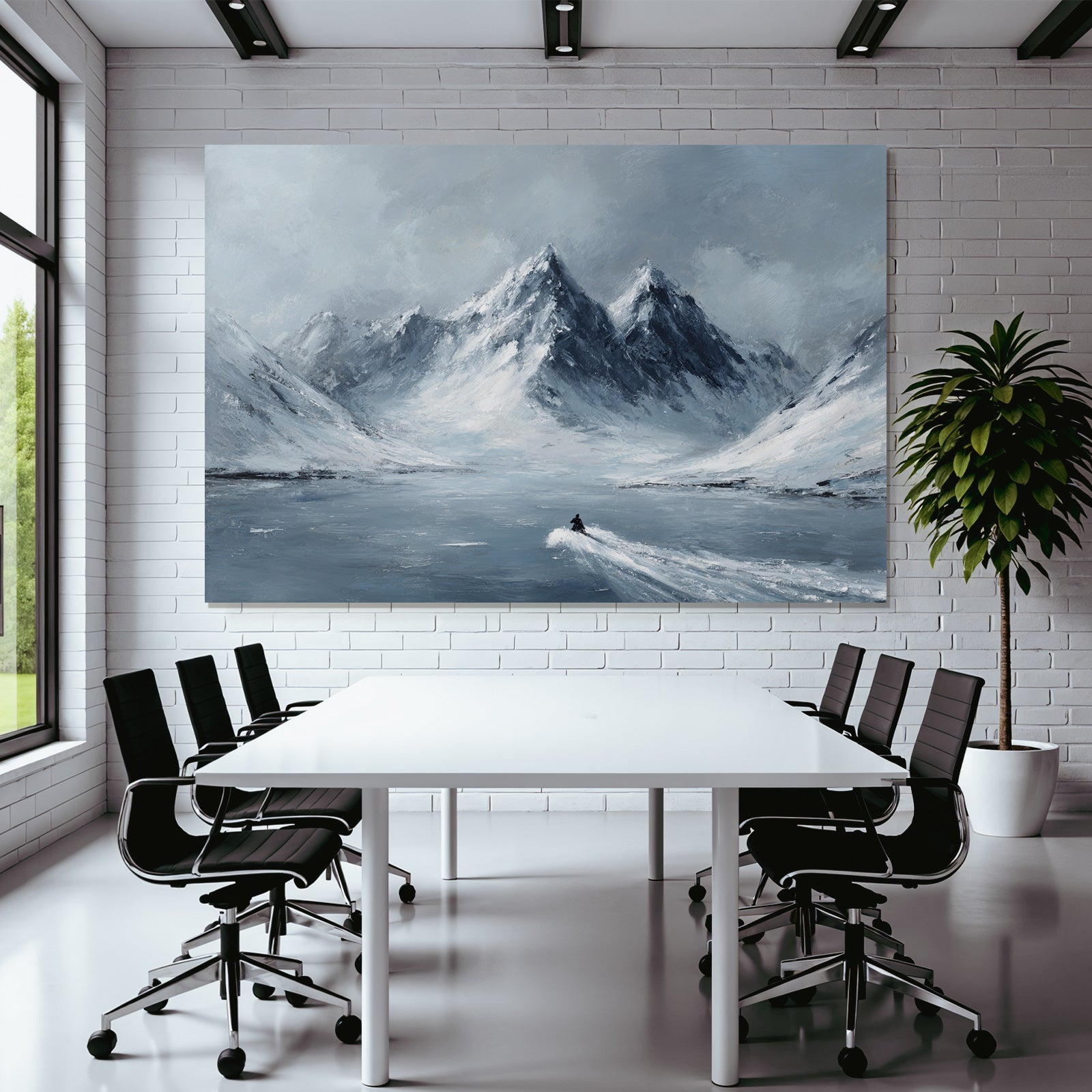 Person Auf Schneemobil Fährt Über Wasser In Winterlicher Gebirgslandschaft