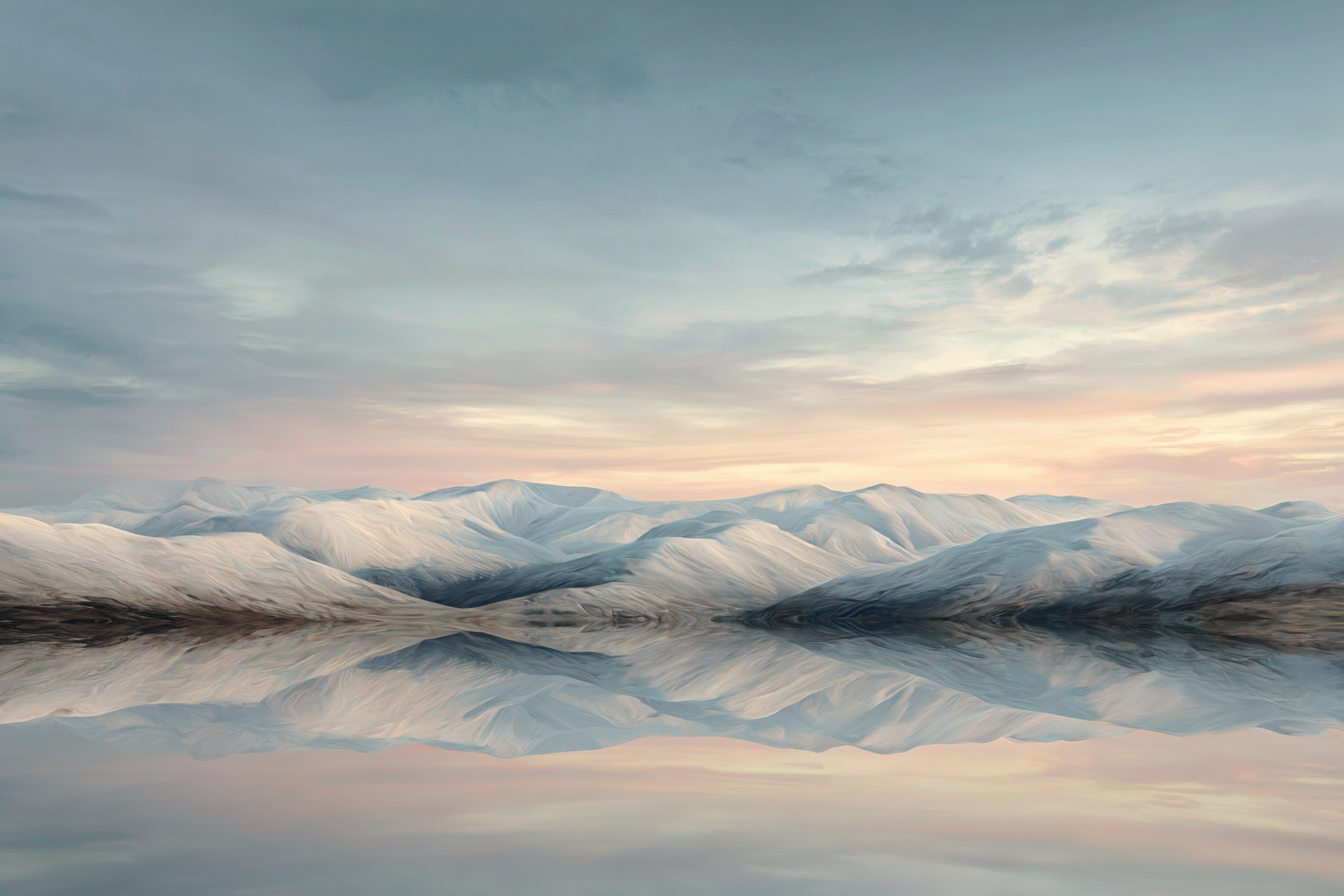 Schneebedeckte Berge Am Ruhigen See Im Abendrot | Eis und Schnee | Natur
