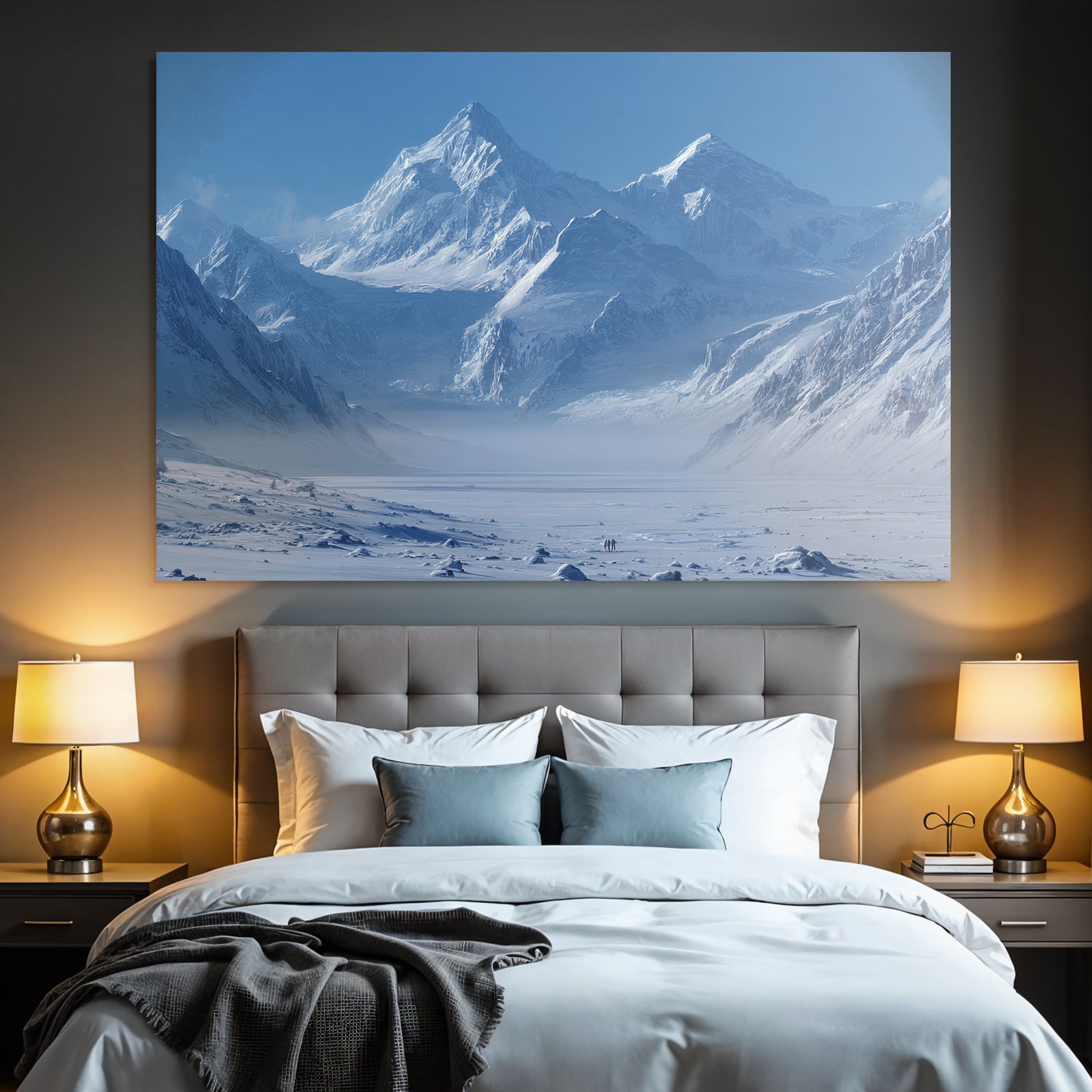 Schneebedeckte Berglandschaft Mit Wanderern