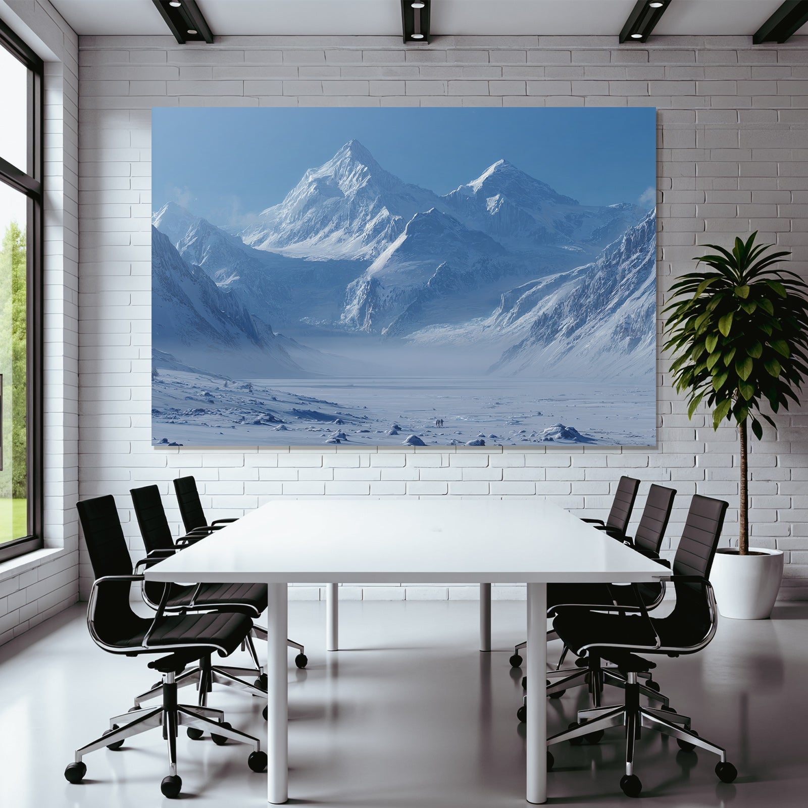 Schneebedeckte Berglandschaft Mit Wanderern