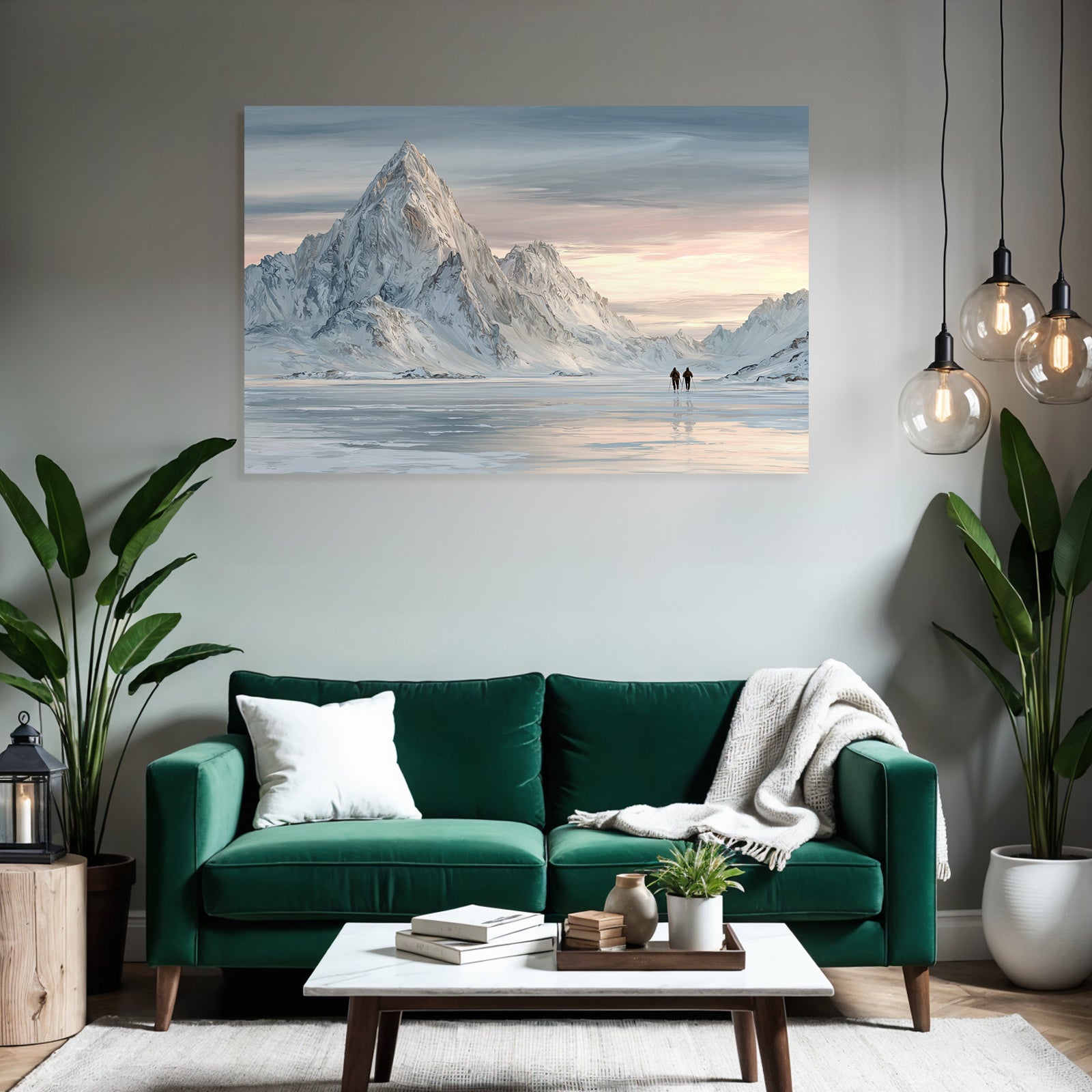 Winterlandschaft Mit Zwei Personen Auf Gefrorenem See Vor Verschneiten Bergen