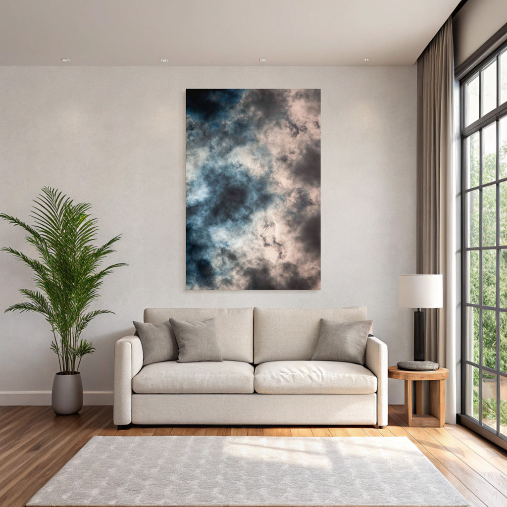 Dramatischer Wirbelnder Wolkenhimmel