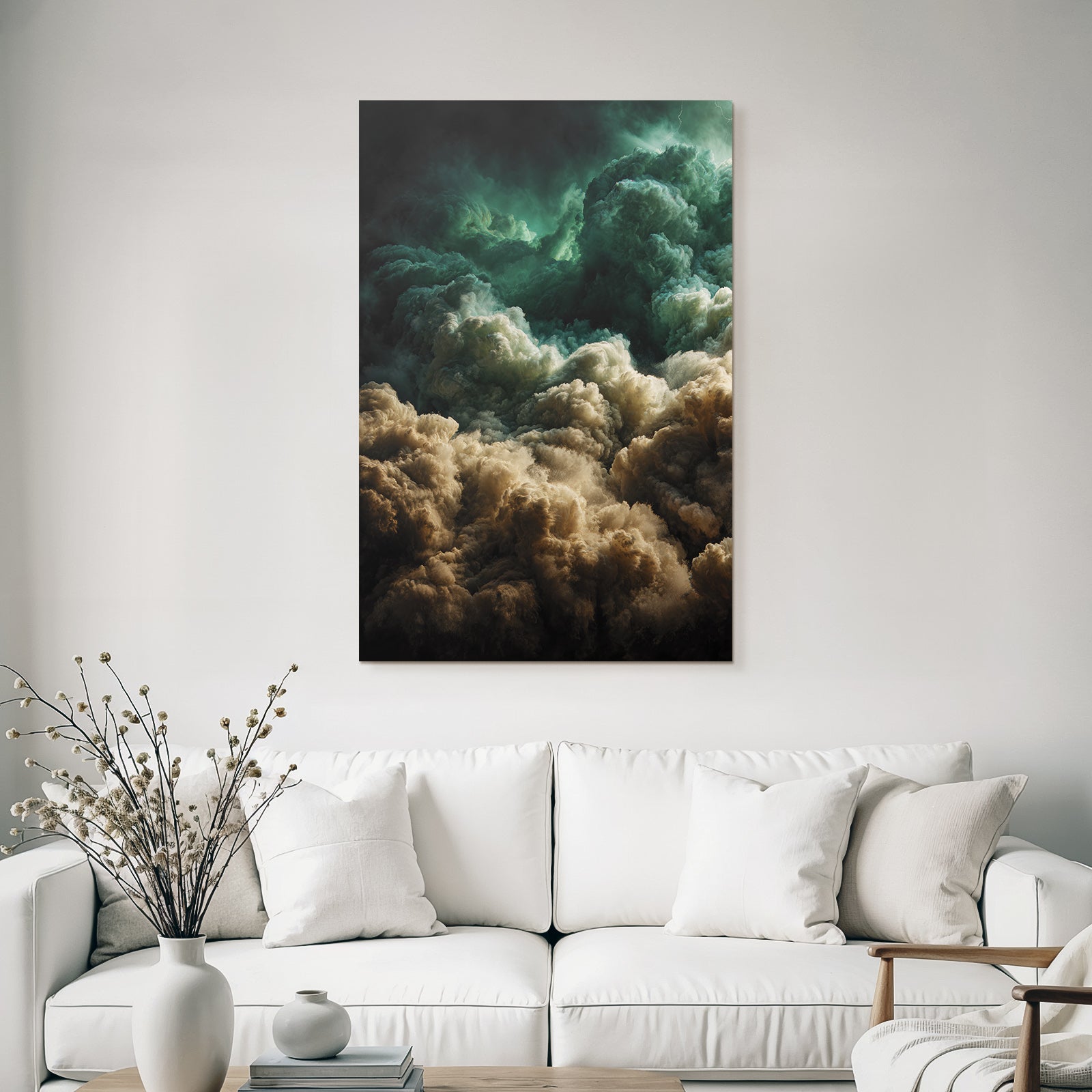 Dramatische Wolken Nebelstimmung