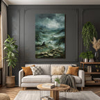 Entdecker In Surrealer Pilzlandschaft Unter Sturmwolken