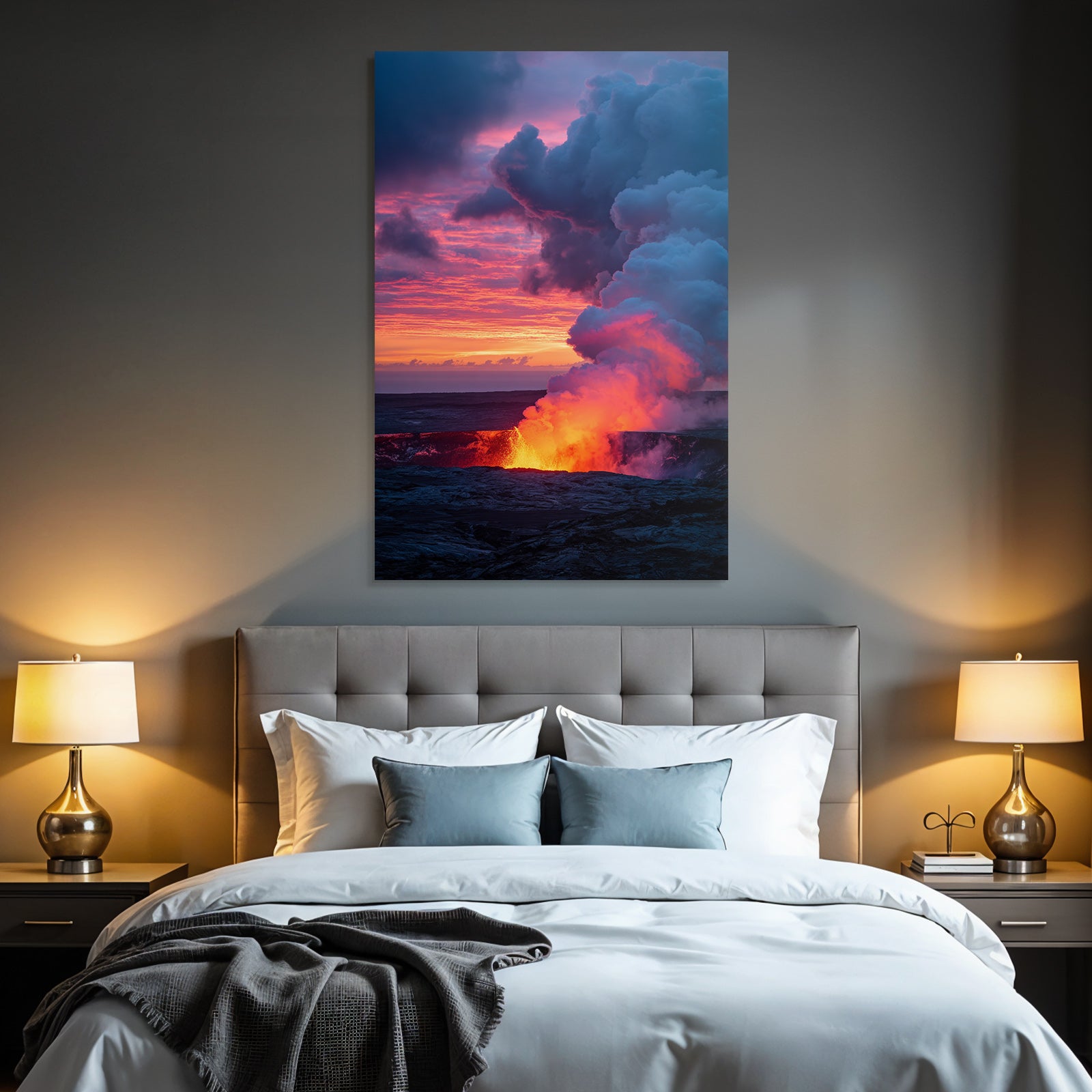 Vulkanausbruch Bei Sonnenuntergang Mit Glühender Lava Und Rauch