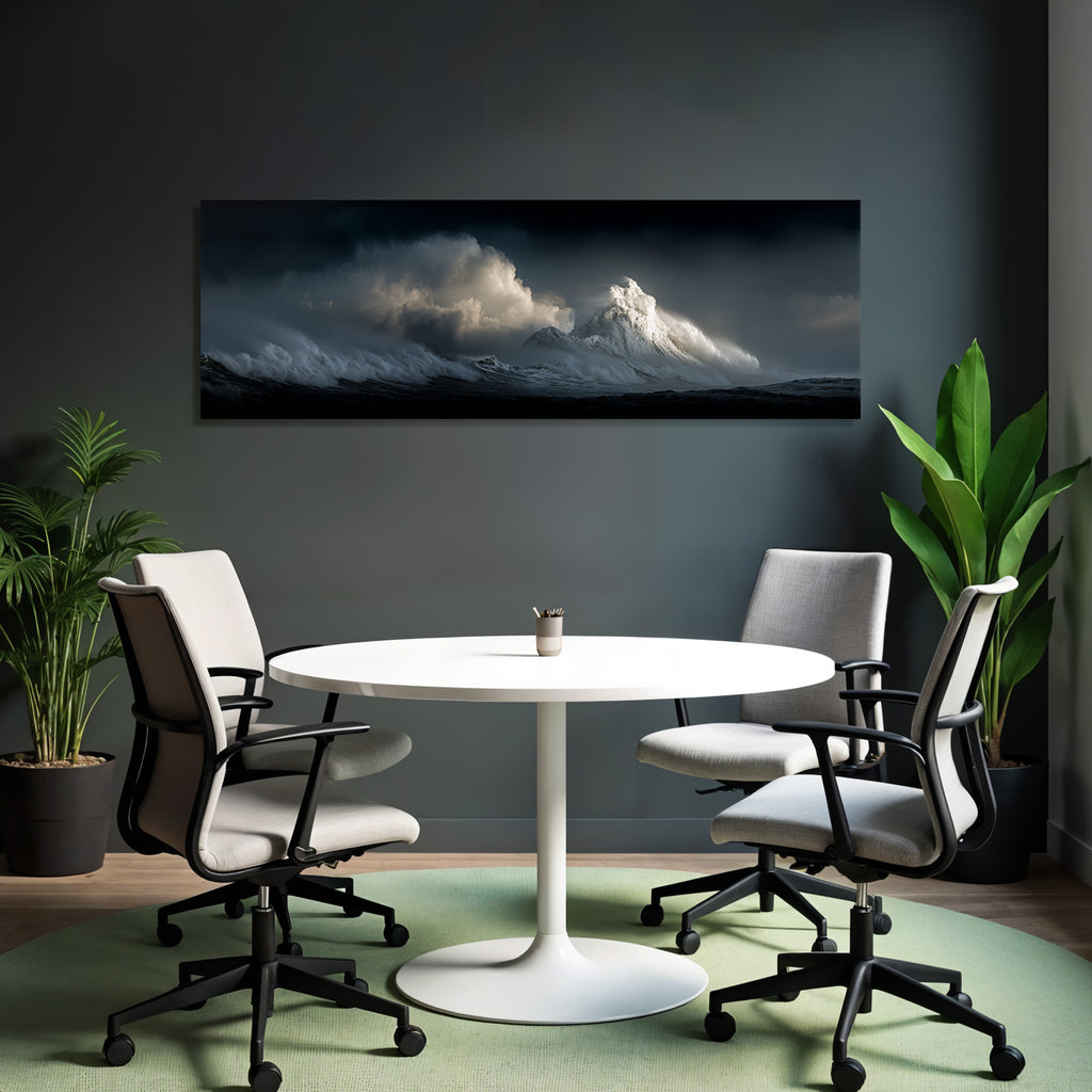 Dramatische Seelandschaft Grosse Ozeanwellen Dunkle Wolken Und Heller Wellenkamm