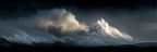 Dramatische Seelandschaft Grosse Ozeanwellen Dunkle Wolken Und Heller Wellenkamm | Nahaufnahmen | Natur