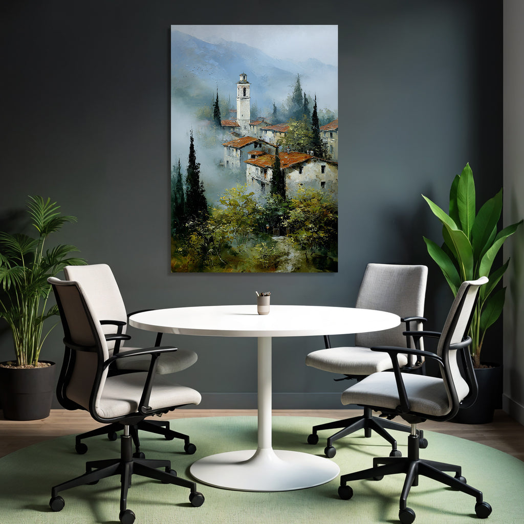 Nebliges Dorf Mit Uhrturm Im Bergtal