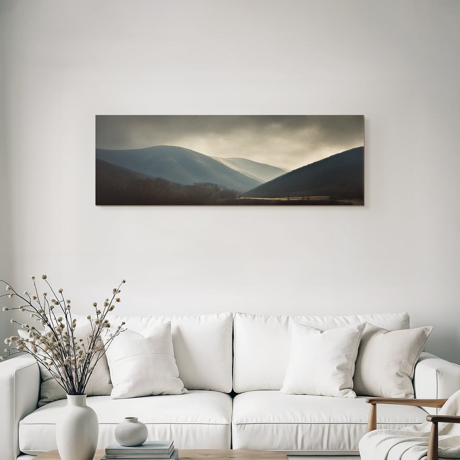 Stimmungsvolle Berglandschaft Mit Weichen Hügeln