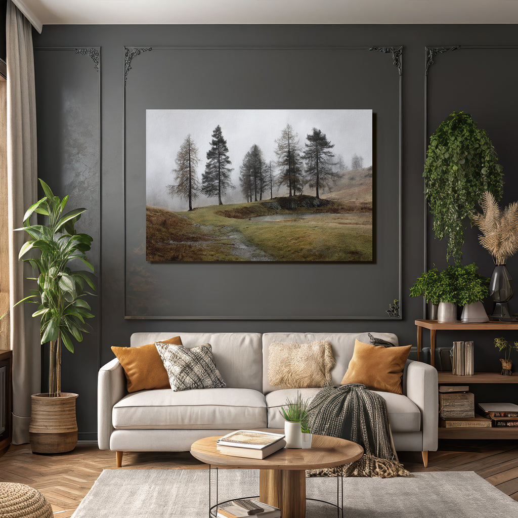 Nebelige Waldlandschaft Am Wasser