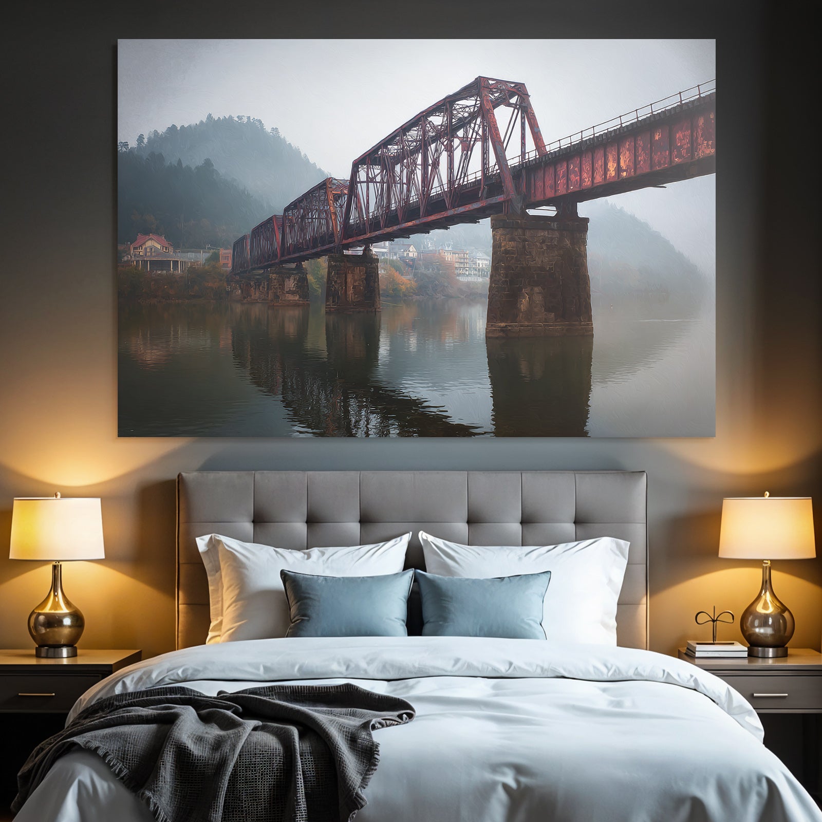 Rote Eisenbahnbrücke Im Morgennebel Mit Hügeln Und Spiegelung