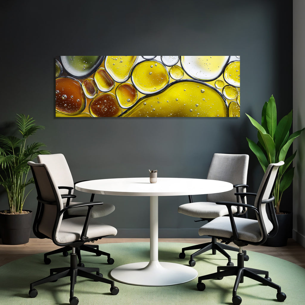 Abstract pattern of oil droplets and colors