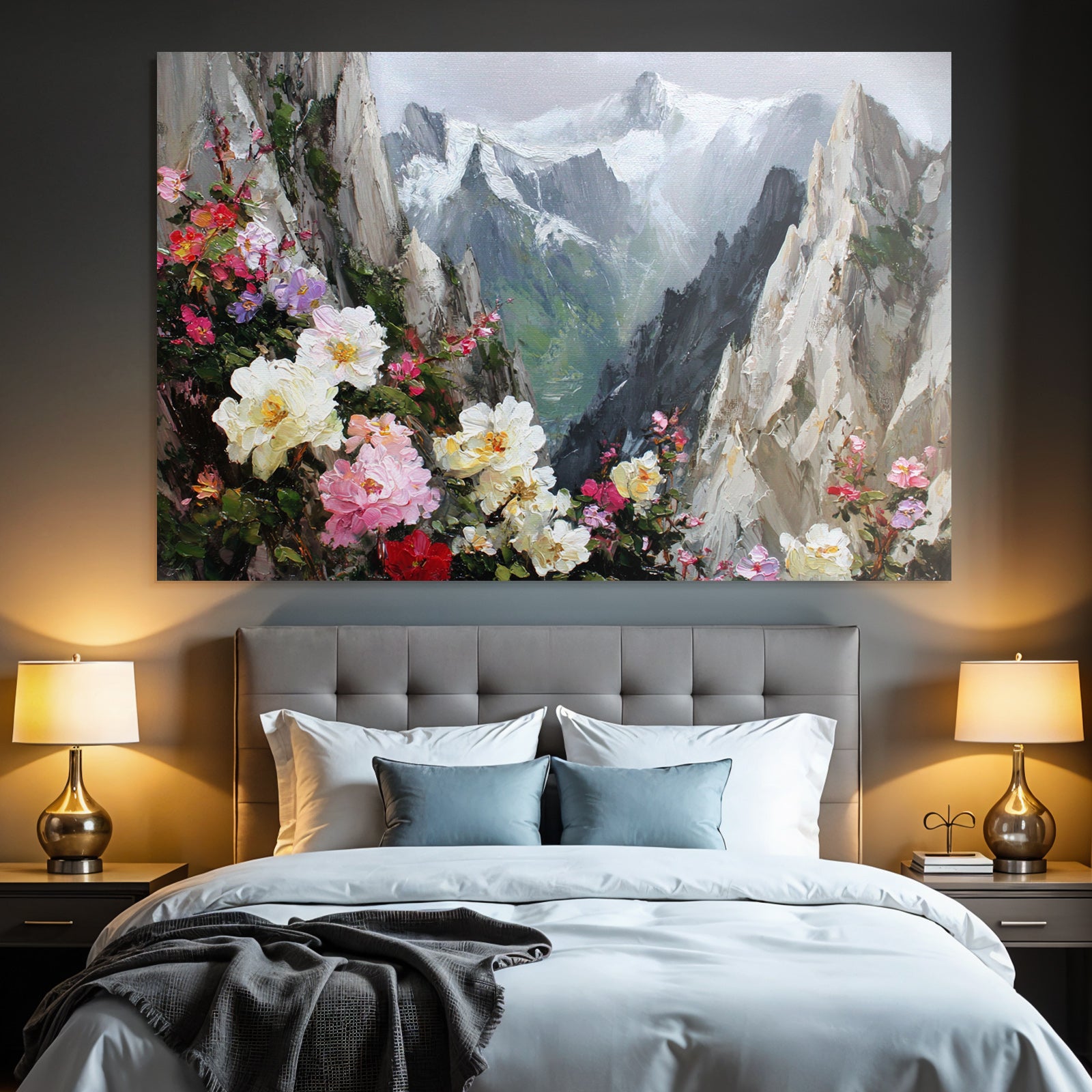 Berglandschaft Mit Bunten Blumen Im Vordergrund Und Schneebedeckten Gipfeln
