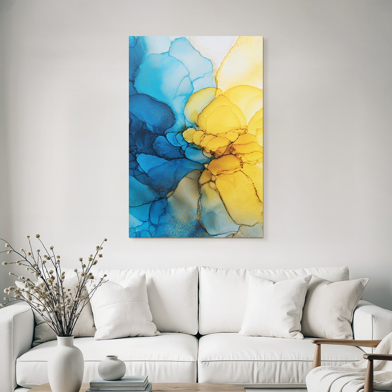 Kunst Mit Blau Gelb Fliessende Formen Und Goldakzenten