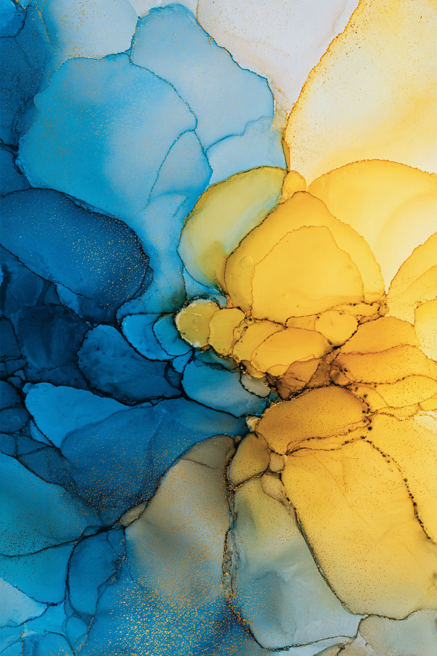 Kunst Mit Blau Gelb Fliessende Formen Und Goldakzenten | Abstrakt | Stilrichtungen