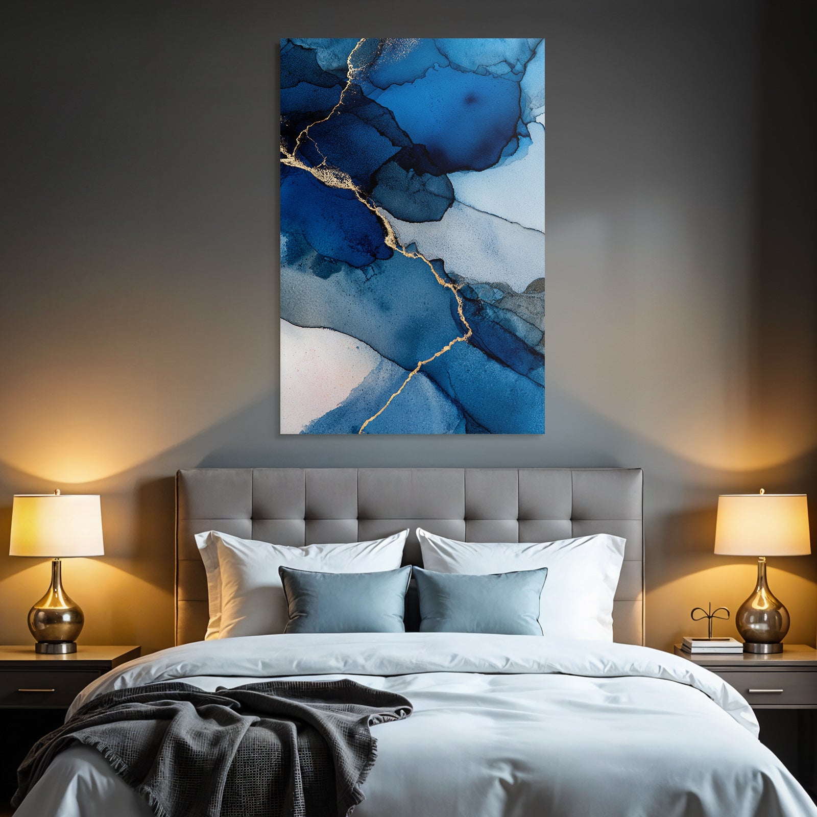 Wasserfarbenkunst Mit Goldlinien Und Beruhigenden Blautonen