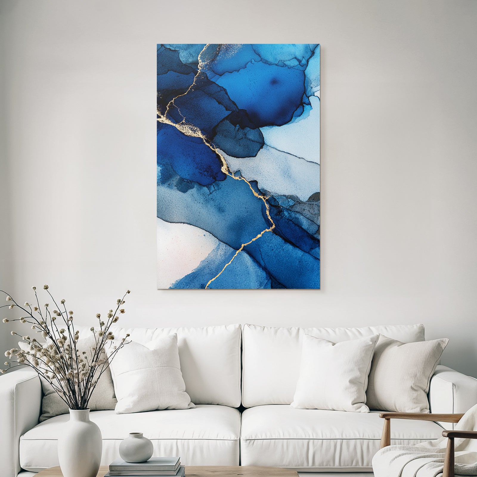 Wasserfarbenkunst Mit Goldlinien Und Beruhigenden Blautonen