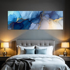 Design Mit Blautonen Und Goldakzenten