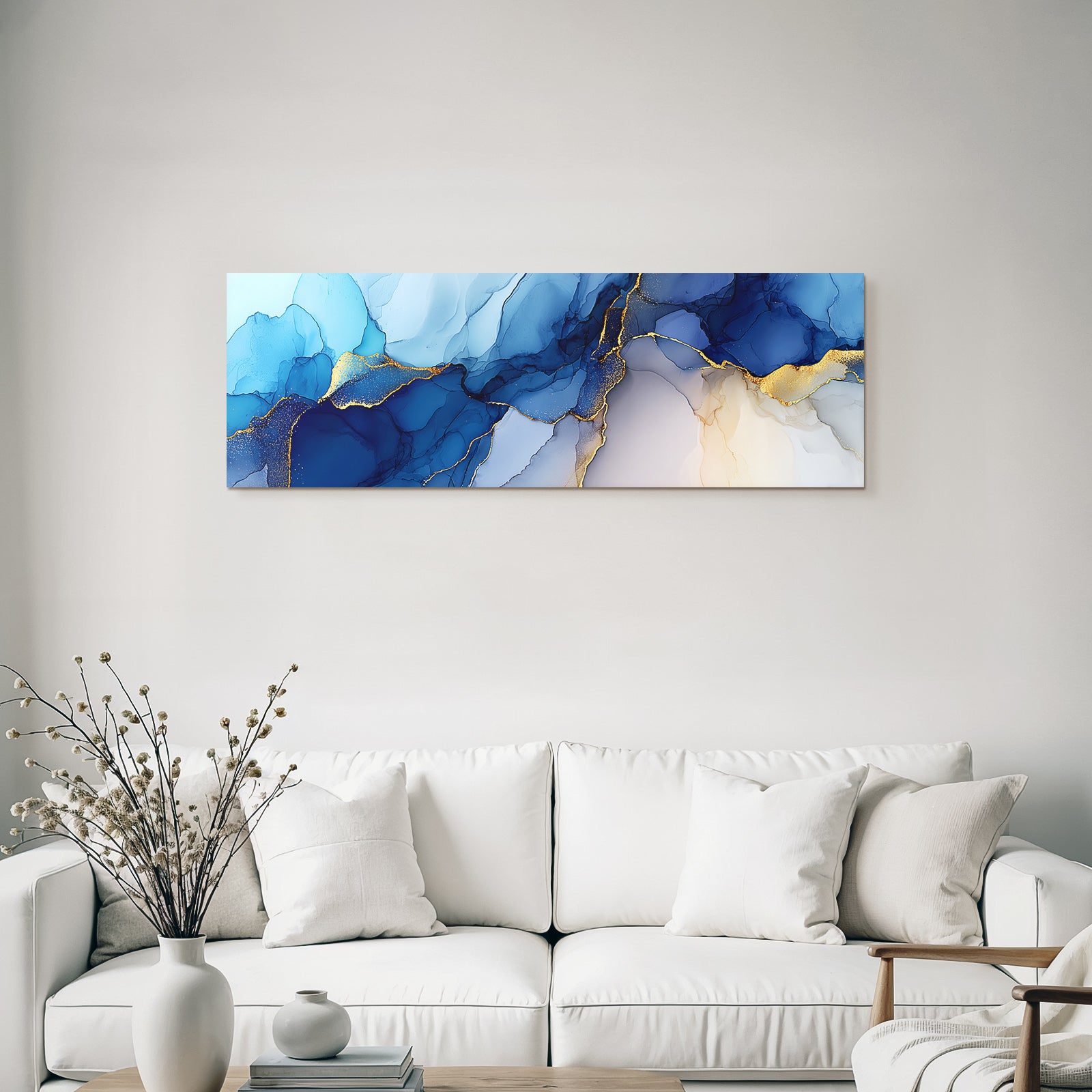 Design Mit Blautonen Und Goldakzenten