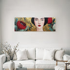 ArtDeco Frau Mit Roten Blumen Grünen Blättern Und Goldenem Hintergrund