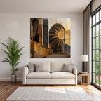ArtDeco Dramatische Geometrische Architektur Mit Bogen Treppen Und Sonnenmotiv