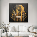 ArtDeco Goldener Hirsch Mit Stilisierten Pflanzen Und Geometrischen Formen