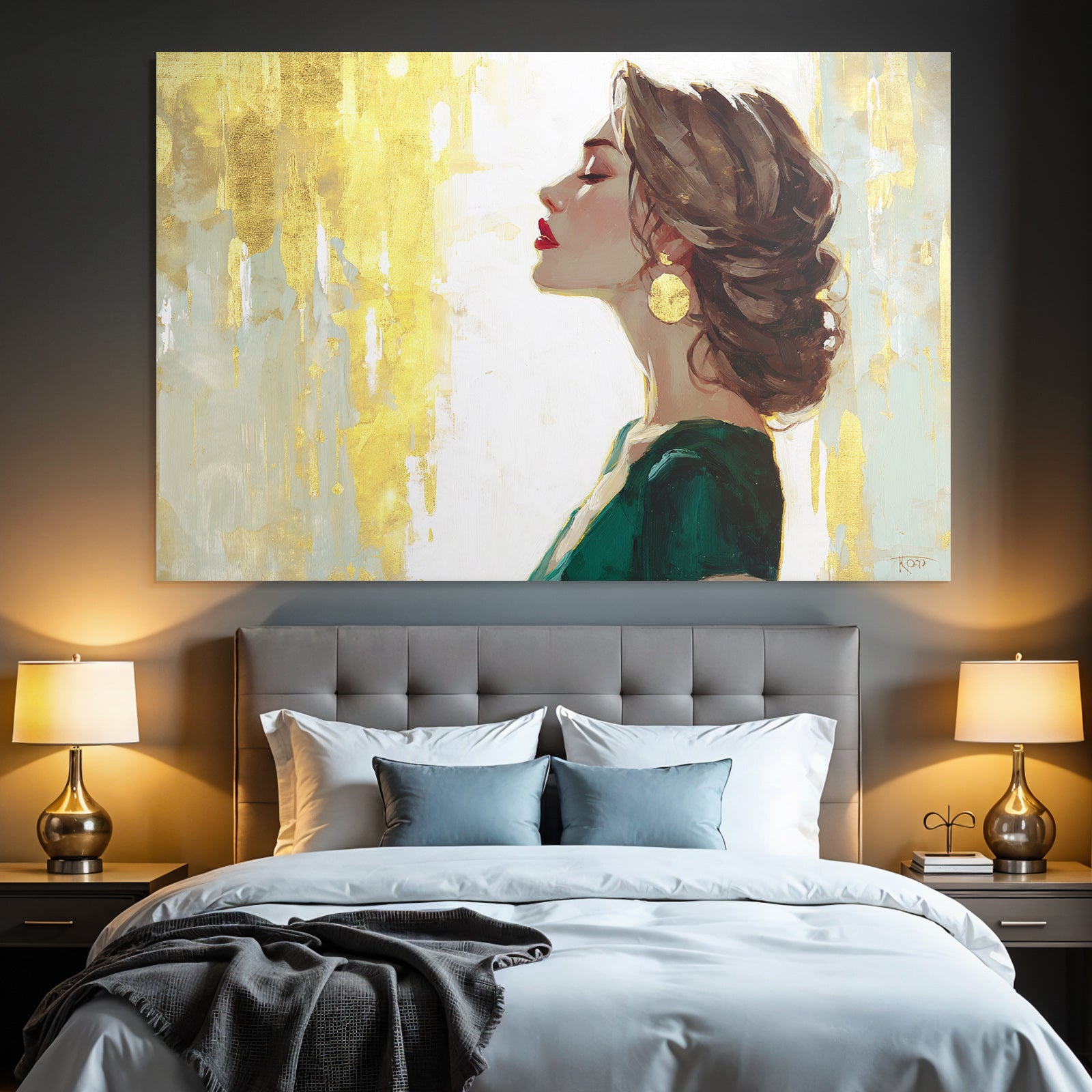 ArtDeco Elegante Frau Im Profil Mit Roten Lippen Und Grünem Kleid Vor Goldenem Hintergrund