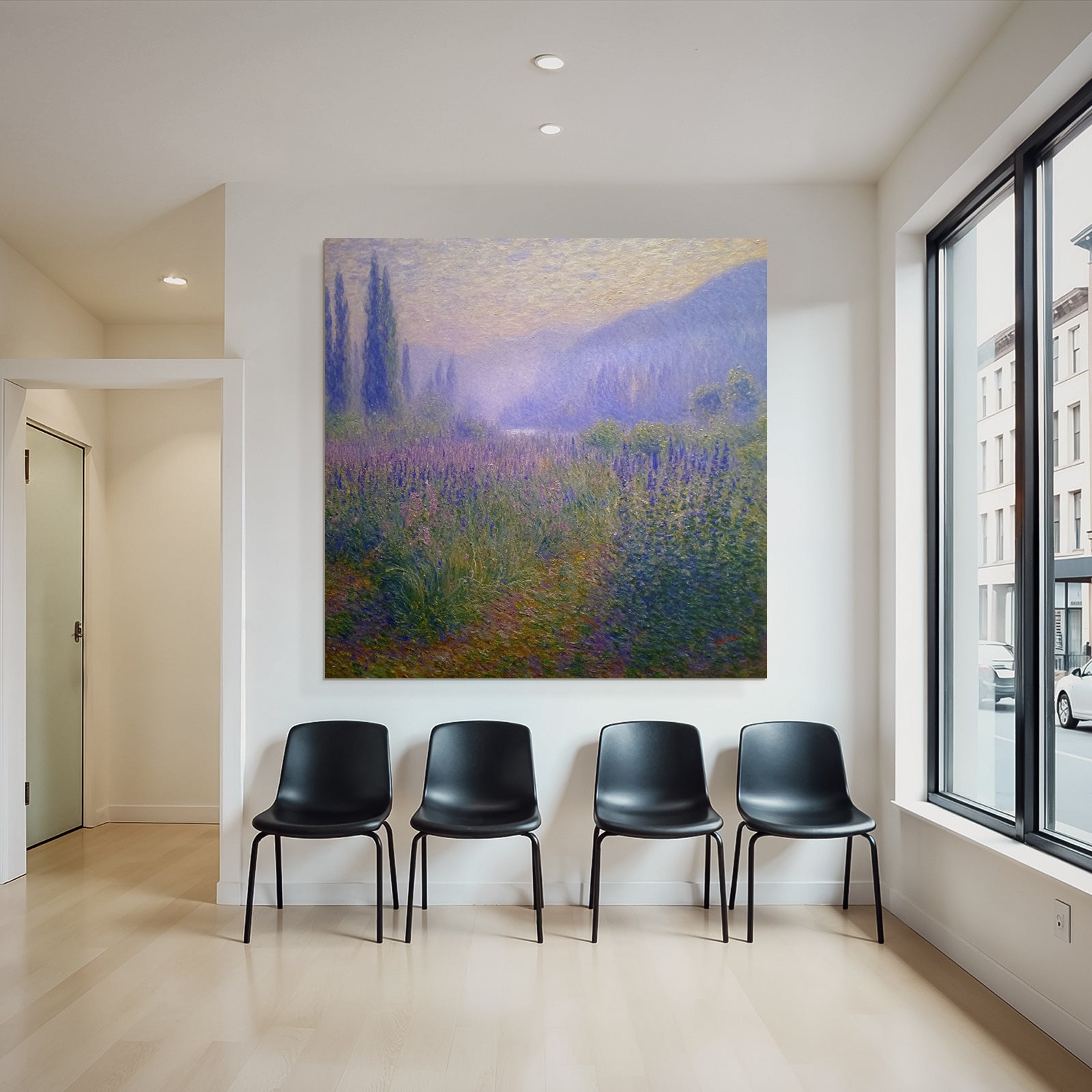 Malerische Landschaft Mit Blumenwiese Nebelbergen Und See