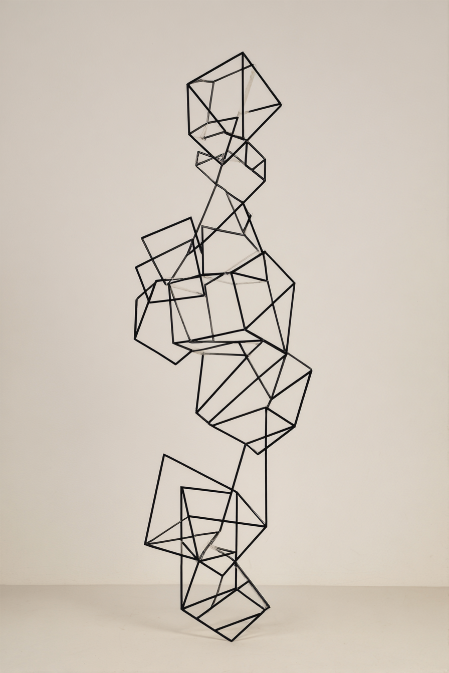 Abstrakte Moderne Skulptur Mit Geometrischen Formen | Minimalistisch | Stilrichtungen