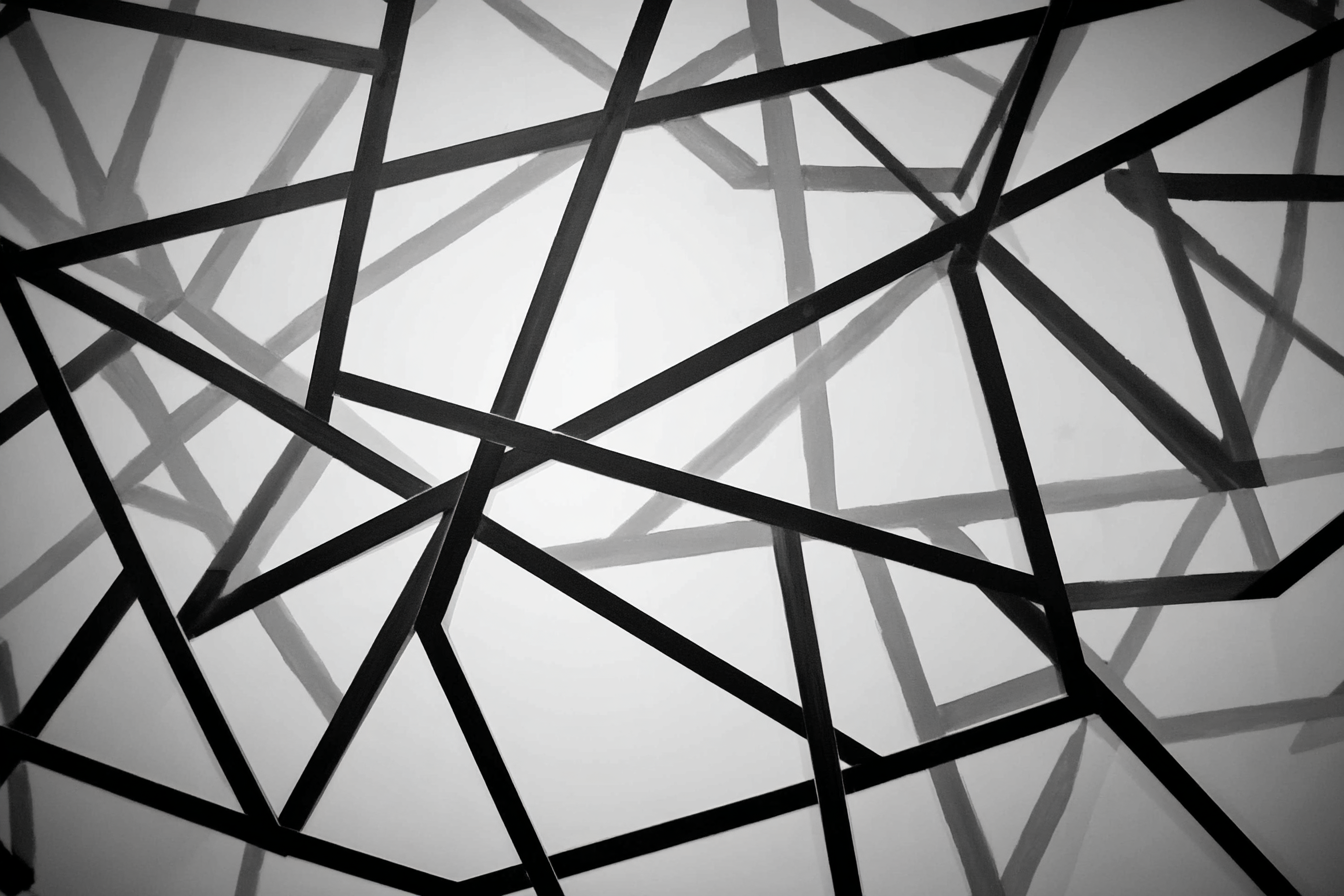 Abstrakte Monochrome Architektur Mit Linienschnittpunkten Und Schatten | Minimalistisch | Stilrichtungen