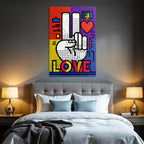 PopArt Hand Mit Friedenszeichen Und Liebe